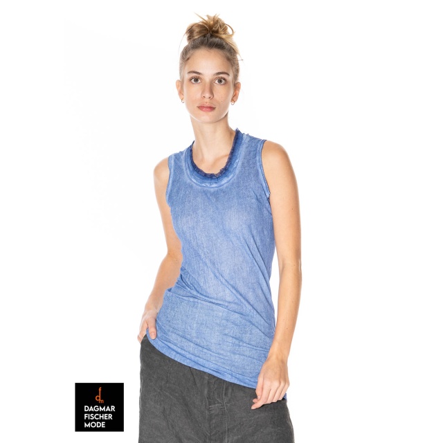 Langes Basictop von RUNDHOLZ in enzian 50% cloud