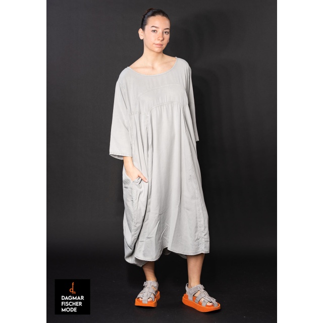 Oversize Kleid von RUNDHOLZ BLACK LABEL in drei aktuellen Farben