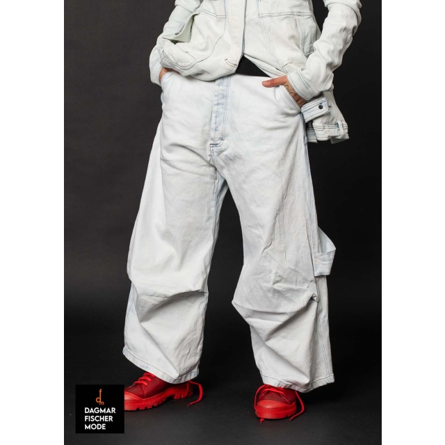 Jeans with wide leg by RUNDHOLZ in indigo faded