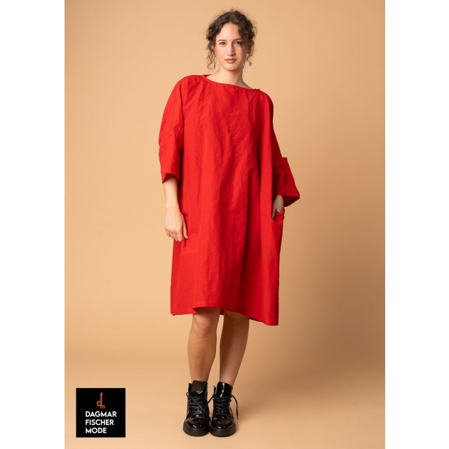 Knee-length dress by RUNDHOLZ in seasonal colors