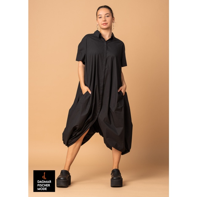 Oversize blouse dress by RUNDHOLZ in black, marshmallow & paper