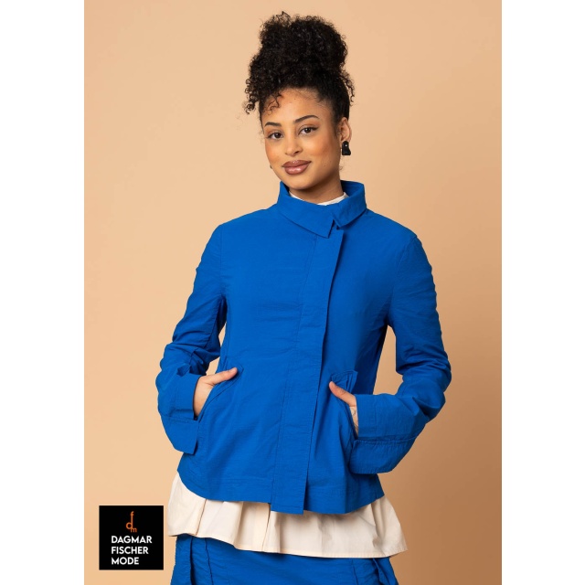 Highly elastic jacket by RUNDHOLZ in black & electric