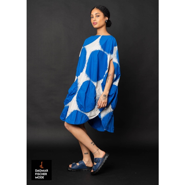 Dress in the shape of a circle with dots by RUNDHOLZ in black print & electric print