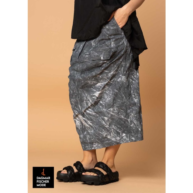 Skirt by RUNDHOLZ DIP in seafoam fog & black fog