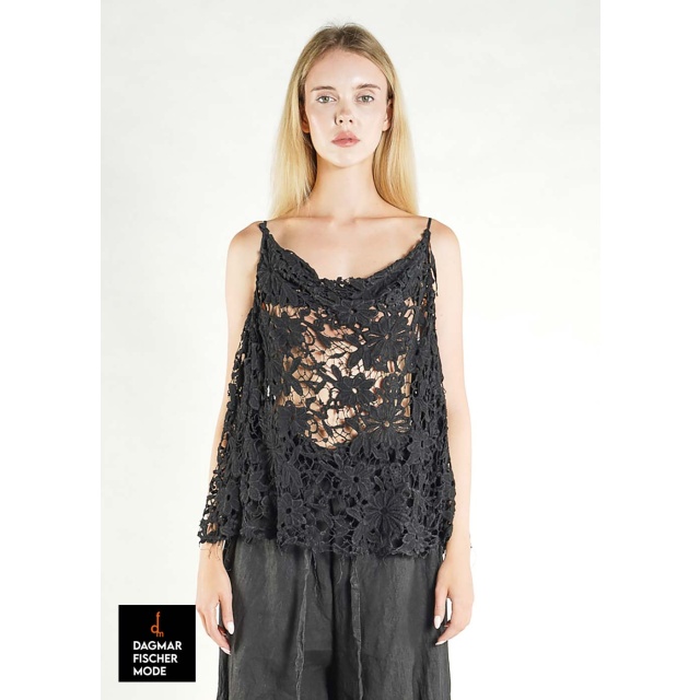 Top aus Spitze im Destroyed-Look von RUNDHOLZ DIP in black gloss
