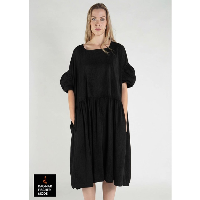Oversize Kleid von RUNDHOLZ DIP in black gloss