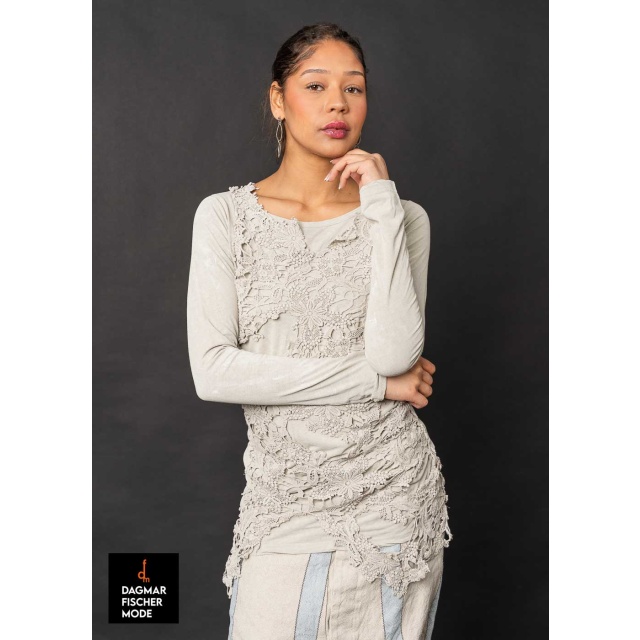 Shirt with lace trim by RUNDHOLZ DIP in seaweed fog & linen fog