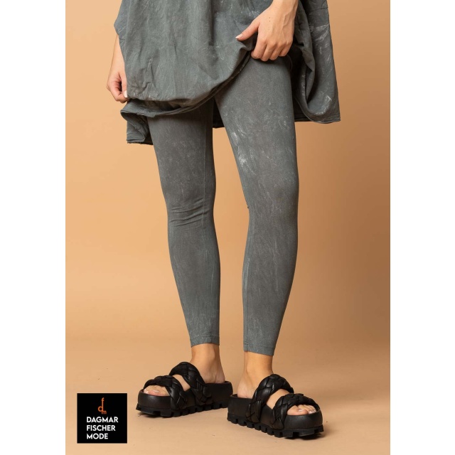 Leggings by RUNDHOLZ DIP in amber fog & seaweed fog