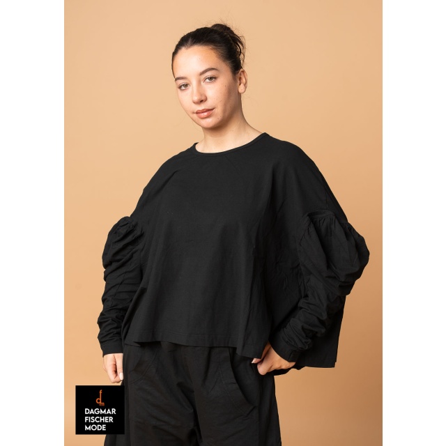 Long-sleeved oversized shirt by RUNDHOLZ DIP in black gloss