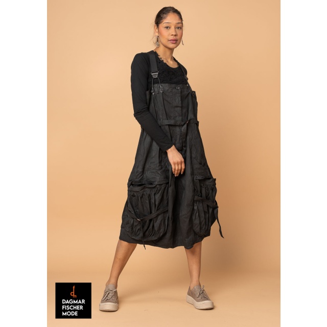 Latzrock von RUNDHOLZ DIP in black gloss