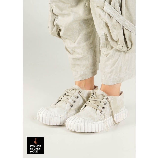 Summer sneakers by RUNDHOLZ DIP in seasonal colors