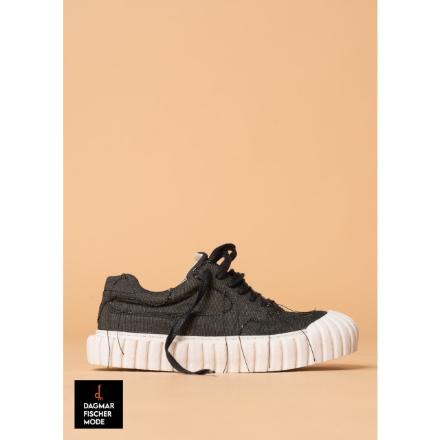 Summer sneakers by RUNDHOLZ DIP in black stripe