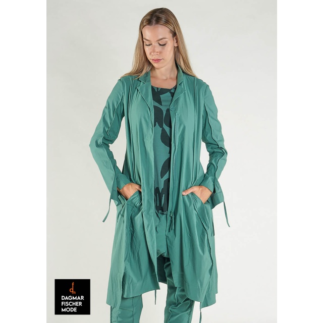 Taillierter Mantel von RUNDHOLZ BLACK LABEL in black & tree