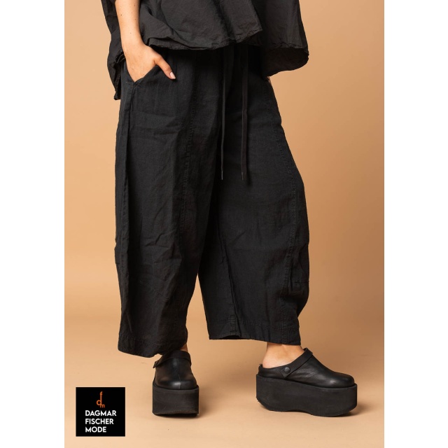 Linen trousers by RUNDHOLZ BLACK LABEL in black & salina