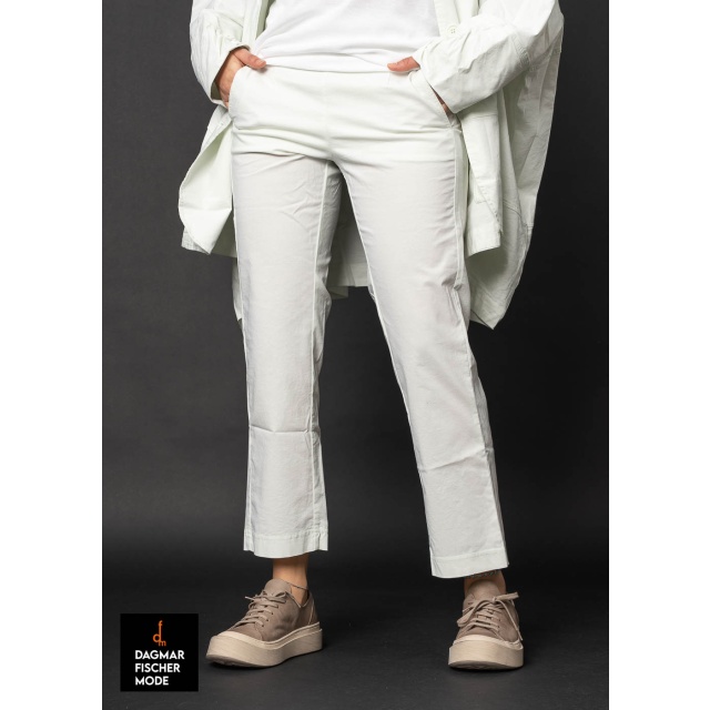 Elastische Basic-Hose von RUNDHOLZ BLACK LABEL in black, tree & salina