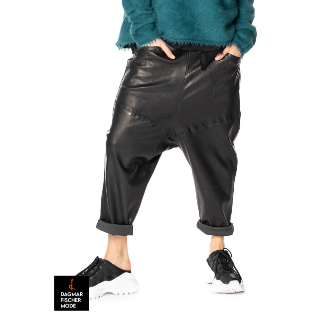 Weiche Lederhose von SORT AARHUS in black