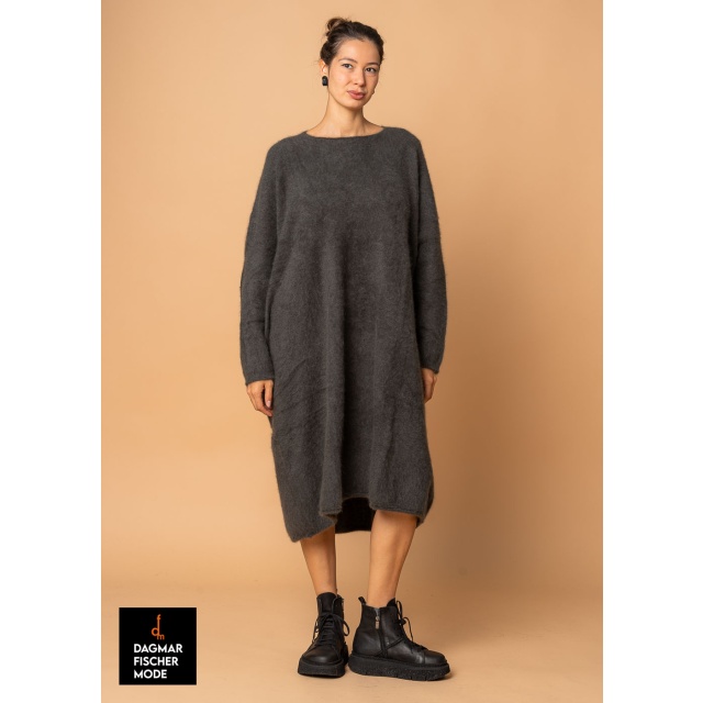 Oversize Tunika aus Waschbärwolle von RUNDHOLZ in swamp