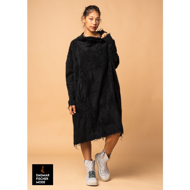 Kuschelige Oversize Stricktunika von RUNDHOLZ DIP in black