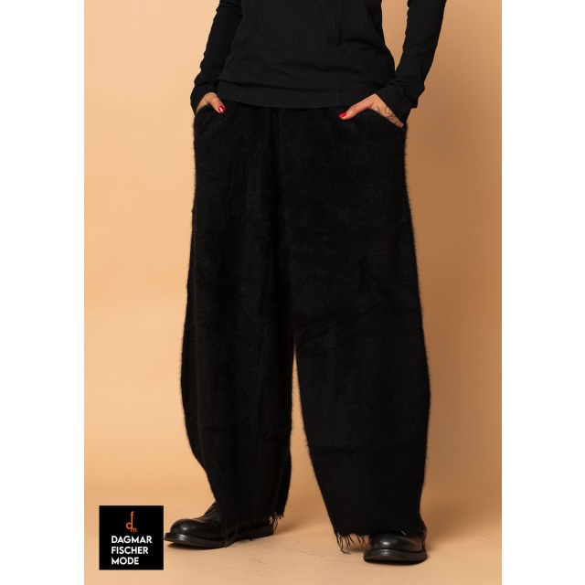 Oversize Wollstrickhose von RUNDHOLZ DIP in black