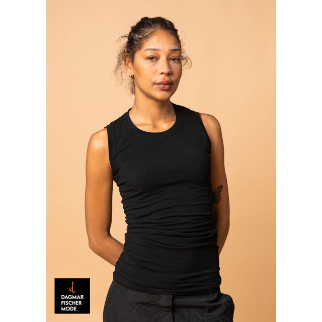 Langes Top von RUNDHOLZ DIP in black