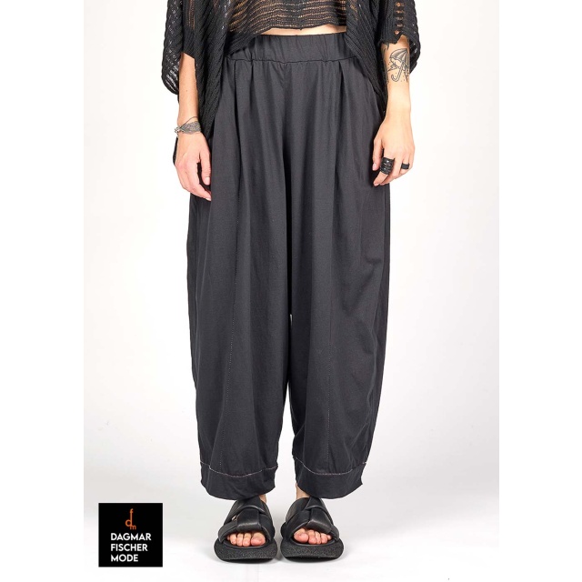 Hose BORSO von studiob3 in black