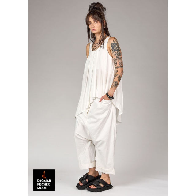 LUMMO trousers from studiob3 in black coated & white coated