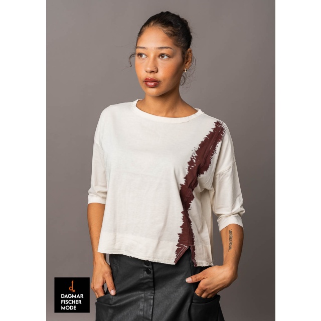 Shirt mit Print von LURDES BERGADA in zwei verschiedenen Prints