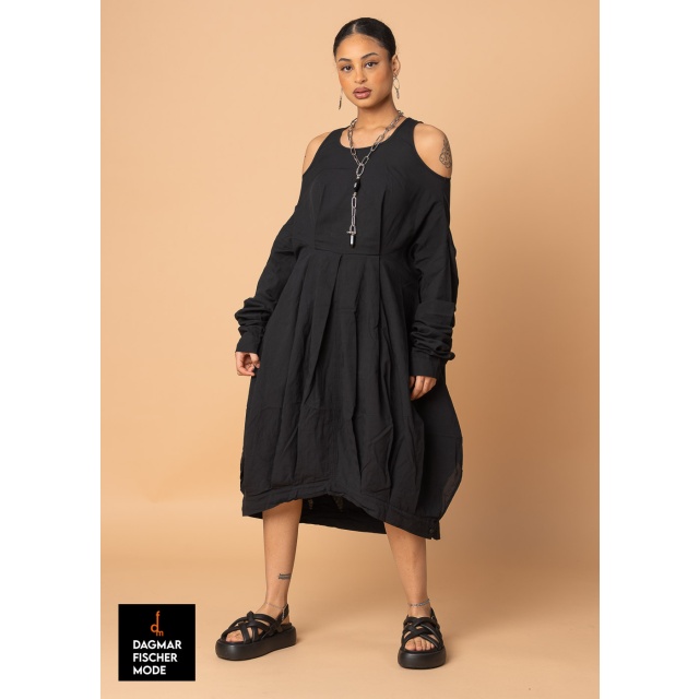MIDRA dress by studiob3 in black