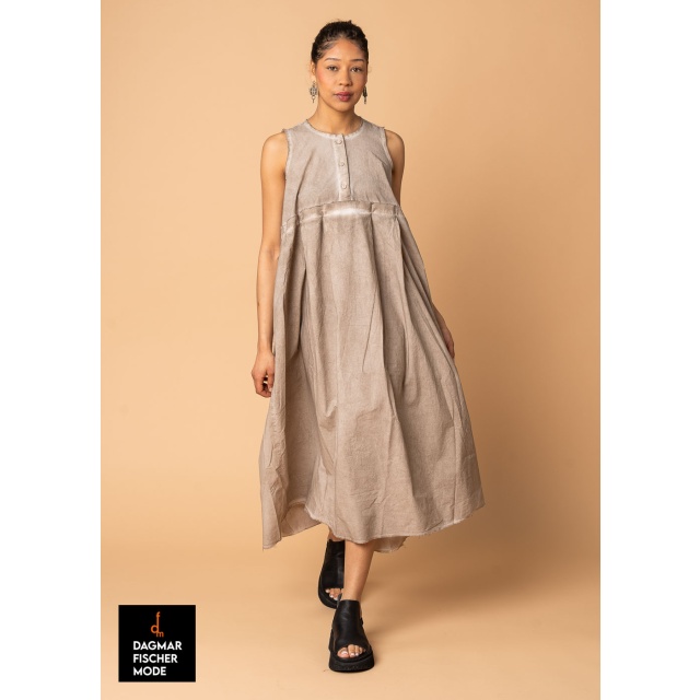 Airy BRUNHEE dress by studiob3 in sand old dye