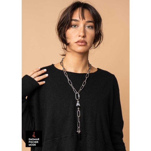 Kette mit Elementen aus Schwarzem Onyx von Mya Lambrecht