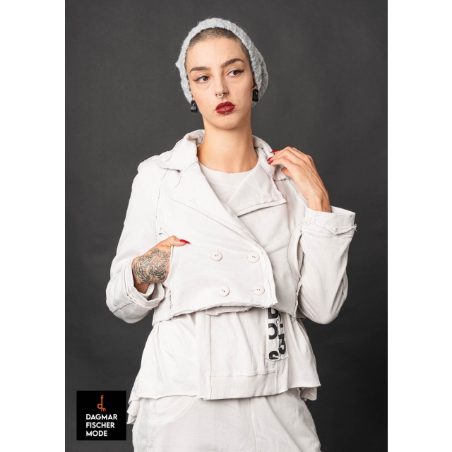 Kurze Jacke PLINIA von studiob3 in pearl