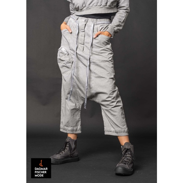 Tiefschritthose WOCKY von studiob3 in pearl old dye & grey old dye