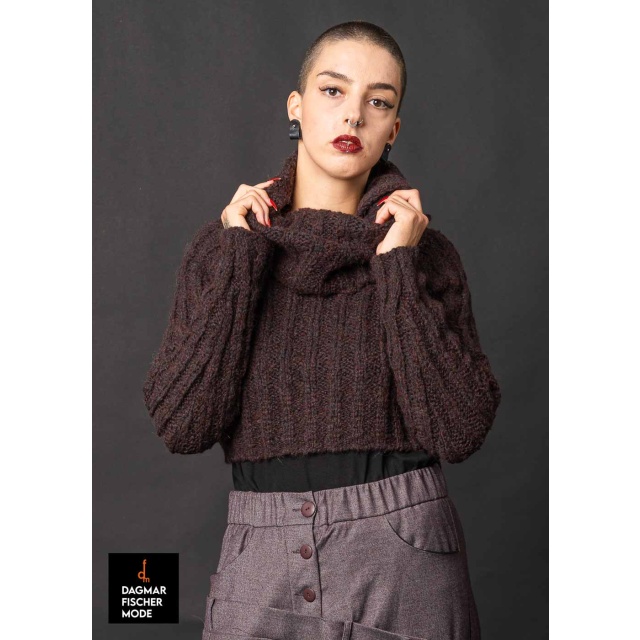 Short chunky knit sweater STAPPO by studiob3 in pearl & smoke burgundy