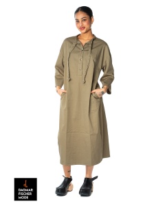 Twillkleid mit Waschung von ELSEWHERE in army & black