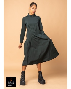 A-line dress by ELSEWHERE in black and midnight green