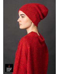 Soft knitted cap by RUNDHOLZ BLACK LABEL in dark grey, light grey & rose