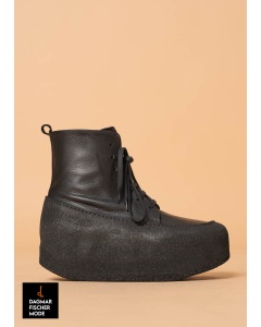 Lace-up boots by LOFINA in Gasoline nero / nero