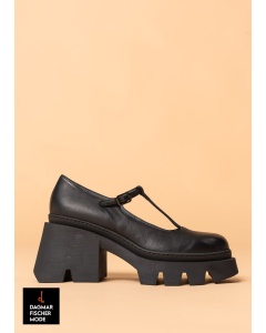 Extravagant low shoe by LOFINA in Gasoline nero