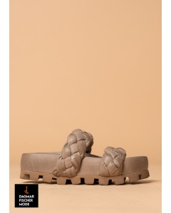 Sandals with soft strap by LOFINA in Gasoline malto / malto