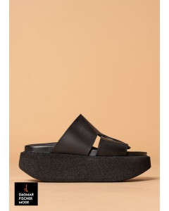 Sandały z szeroką podeszwą marki LOFINA w kolorze Gasoline nero / nero 