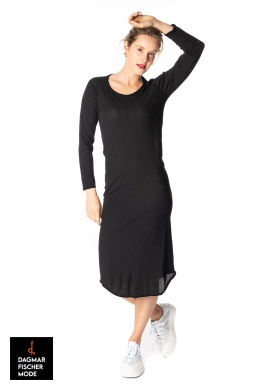 Narrow basic dress by RUNDHOLZ in four seasonal colors