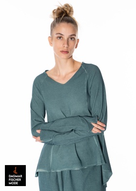 Waisted oversize pullover by RUNDHOLZ in black & tulip cloud