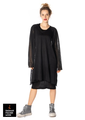 One size knitted tunic by RUNDHOLZ DIP in black & two colors of the season