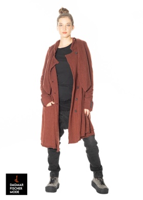 Cashmere coat by RUNDHOLZ in black & rust