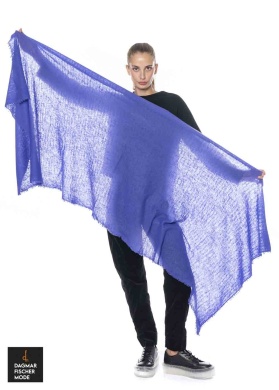 Cashmere scarf by PURSCHOEN in purple