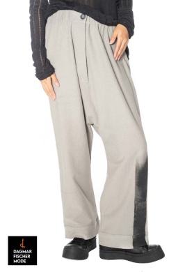 Low crotch trousers KANES by studiob3 in grey