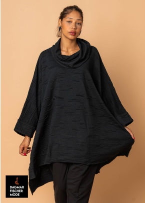 Oversize-Poncho von KHEI in black