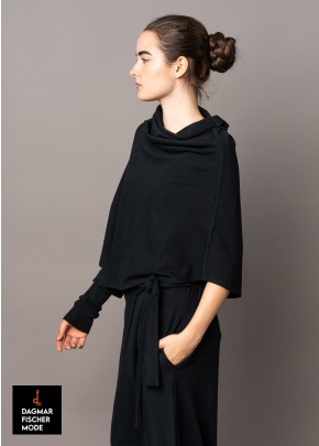 Kurzer Pulli von KHEI in black