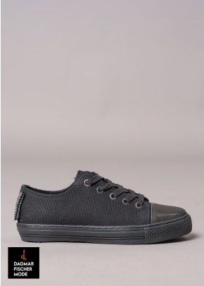 Turnschuhe von RUNDHOLZ BLACK LABEL in den aktuellen Farben der Saison