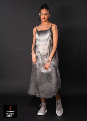 Handbemaltes Sommerkleid von RUNDHOLZ in moon pigment & asteroid pigment